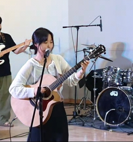 3 김지운.jpg